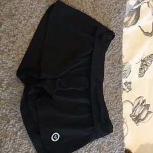Roxy swim shorts - nwot